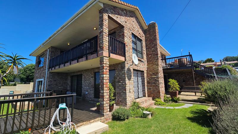 4 Bedroom Property for Sale in Dana Bay Western Cape